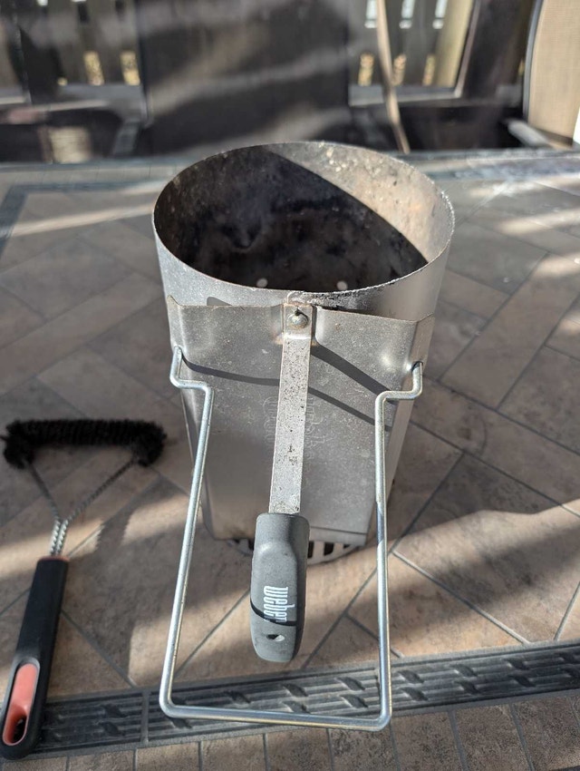 Weber 22" Charcoal Grill – Includes Chimney & Cover - photo 3