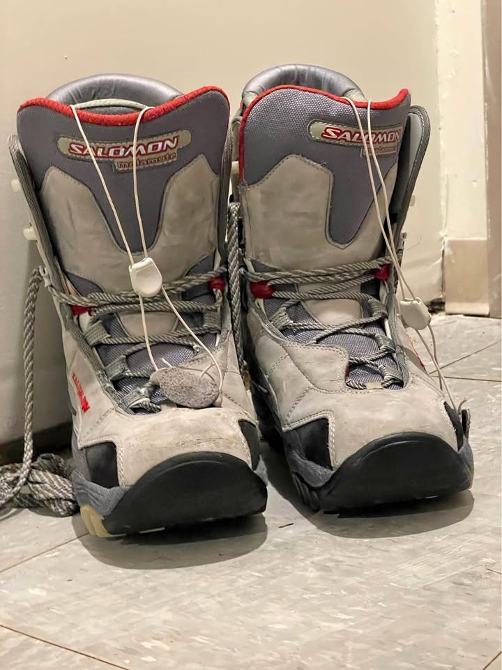 Salomon Snowboard Boots - Men's US 12 (30.5) - All-Mountain