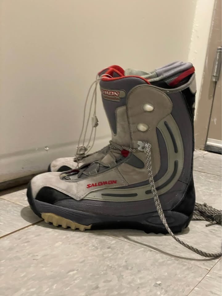 Salomon Snowboard Boots - Men's US 12 (30.5) - All-Mountain - photo 3