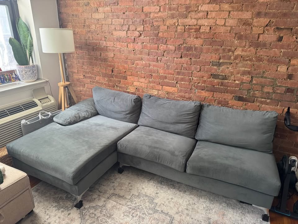 Gray Sectional Sofa w/ Left Chaise - photo 4