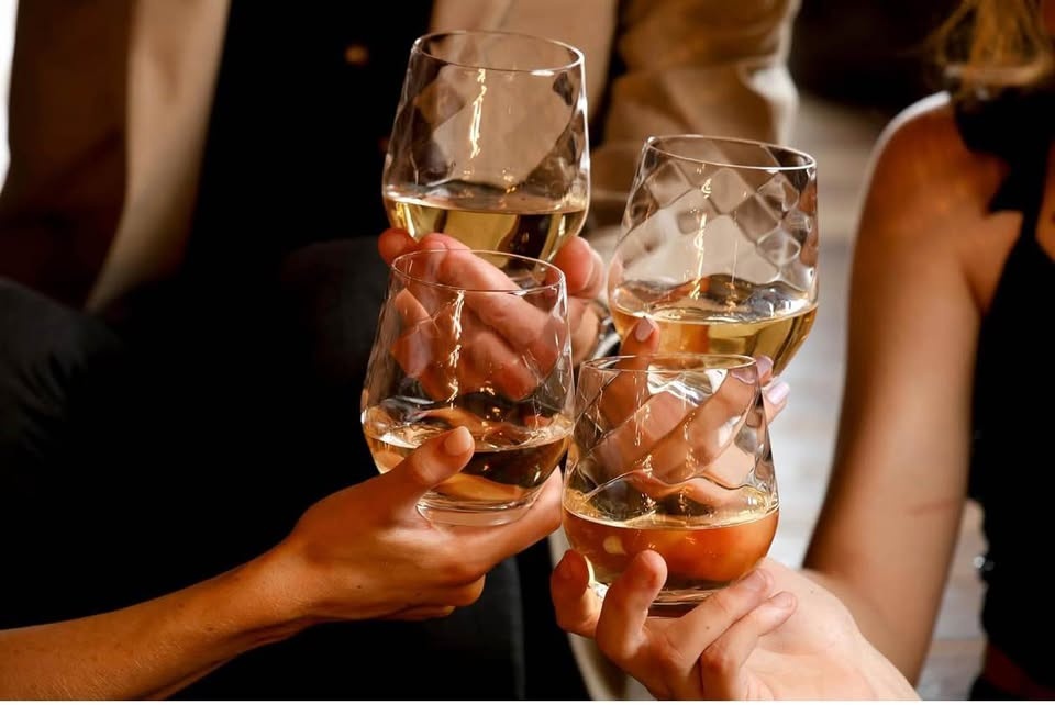Set of 4 Aer Crystal Stemless Wine Glasses - photo 4
