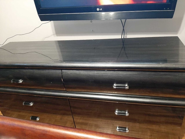 Drawers for sell good quality and space