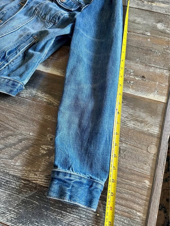 Banana Republic Women's Classic Denim Jean Jacket - Size L - photo 5