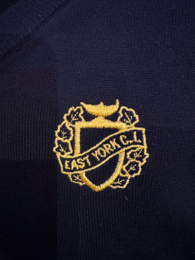 East York School & Softball Uniforms - Youth/Adult Small - photo 4