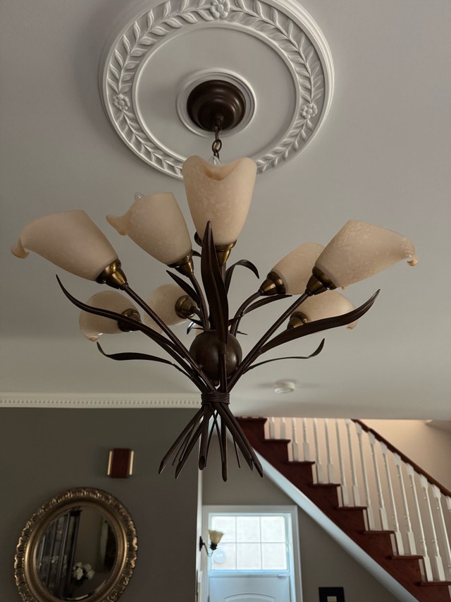 Vintage Calla Lily Chandelier - photo 2