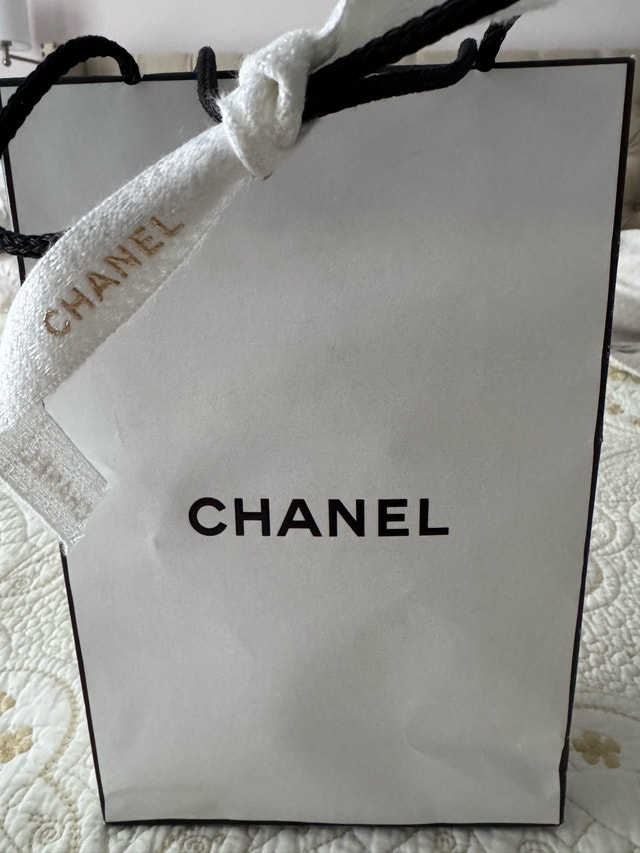 Chanel Diamond Dust - oversize illuminating powder
