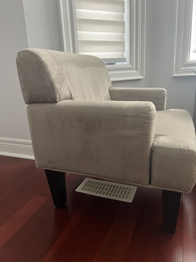 Children’s Chair - photo 2