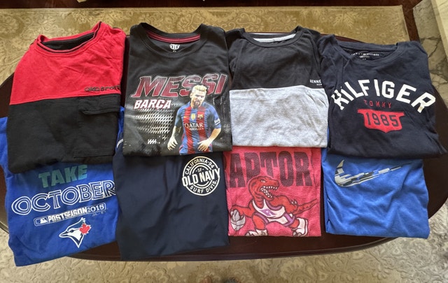 28 Assorted T-shirts - Boys/Youth - photo 2