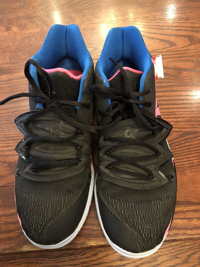 Nike Kyrie 5 - Just Do It - size 6Y - photo 2