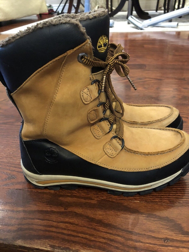 Timberland Chillberg Boots - size 7 youth - photo 2
