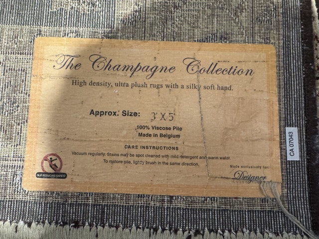 Area Rugs/Runners 3’x5’ - photo 2