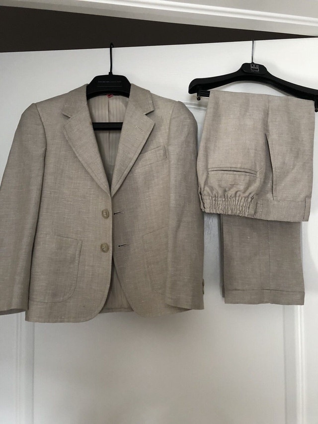 Boy’s suit - size 5 - photo 2