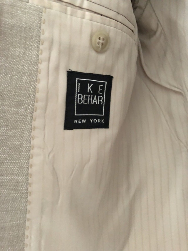 Boy’s suit - size 5 - photo 3
