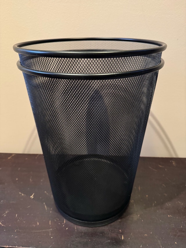 Metal Mesh Waste Basket