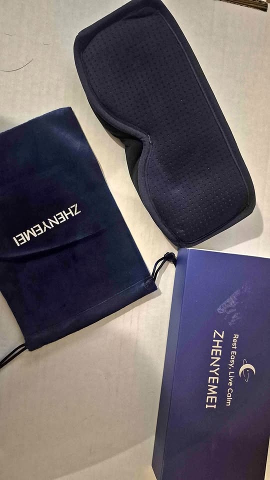 Dark blue ZHENYEMEI sleep mask with pouch and box