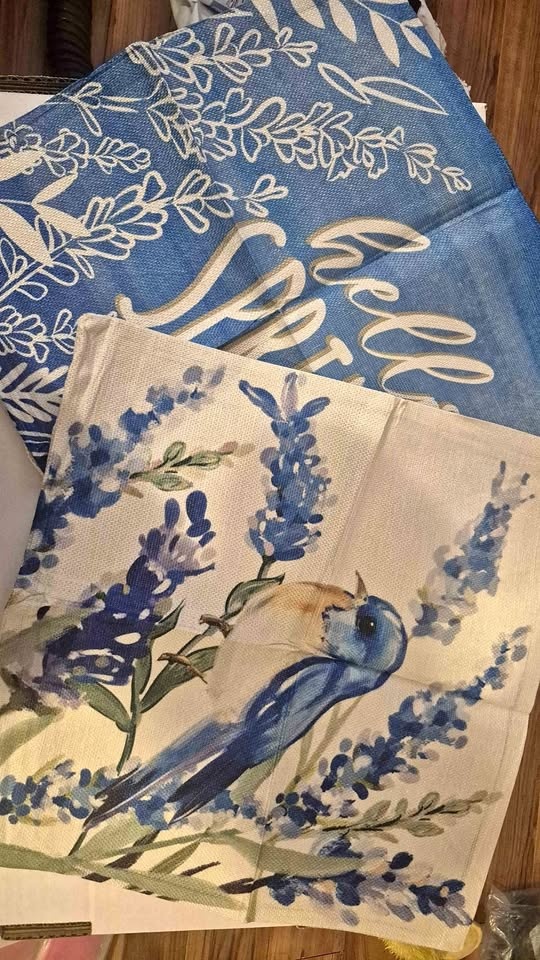 set of 4 Spring Bluebird Lavender Pillow Covers (Set of 4) - photo 2