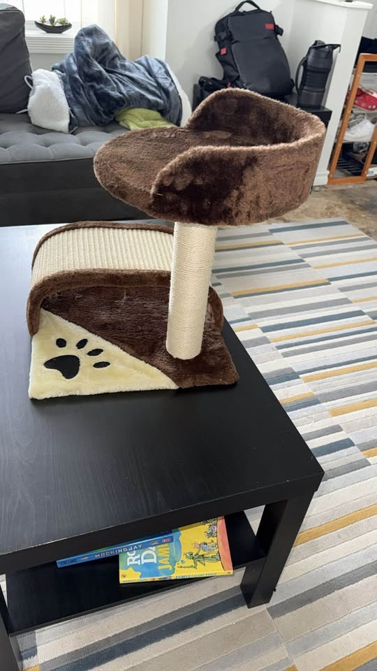 Brand New!! Brown 17" Cat Scratching Tree - photo 4