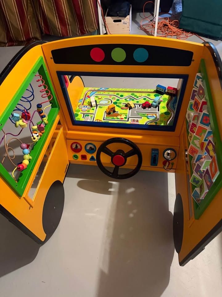 Kids School Bus Activity Play Table - photo 4