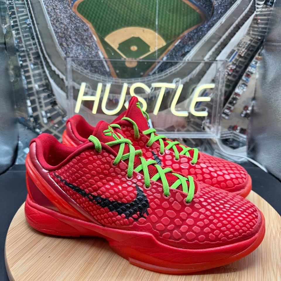 Nike Zoom Kobe 6 Protro (GS) 'Reverse Grinch' Youth Sz 7Y