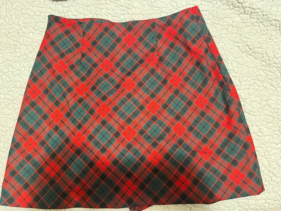H&M Red & Green Plaid Skirt Women’s XS / Youth 12 - photo 2
