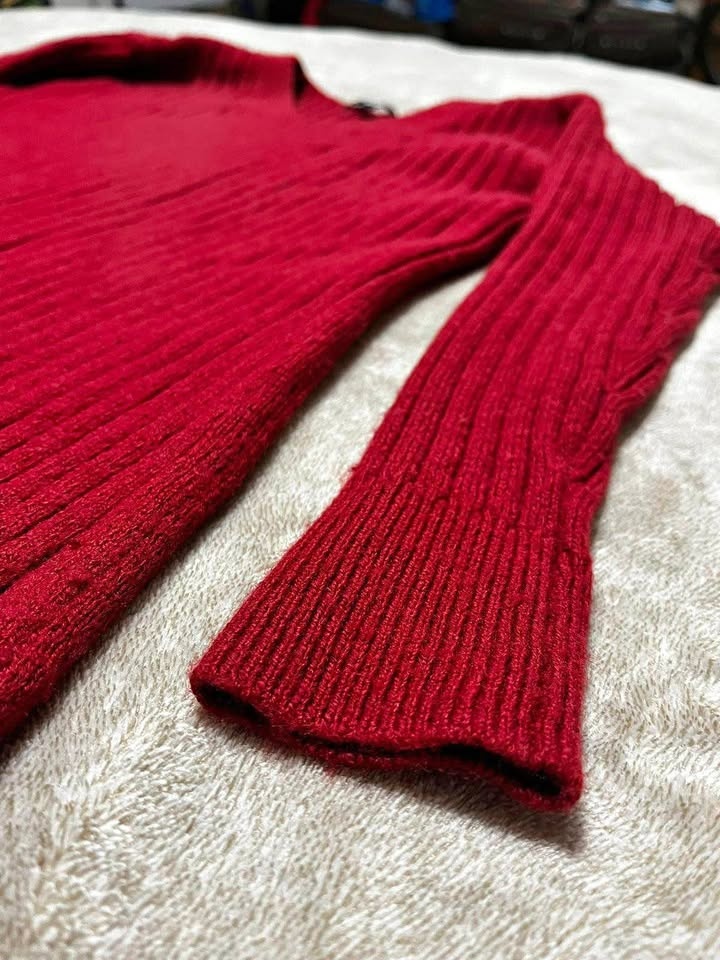 UNIQLO Knit Wool Dress – Long Sleeve & Warm | Size S | Like New