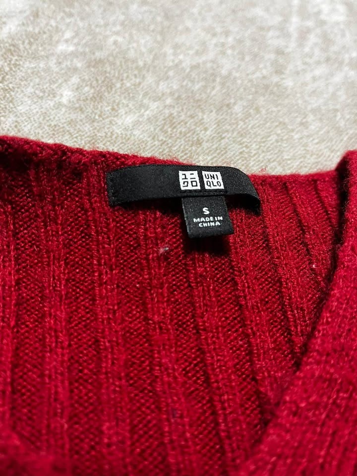 UNIQLO Knit Wool Dress – Long Sleeve & Warm | Size S | Like New - photo 4