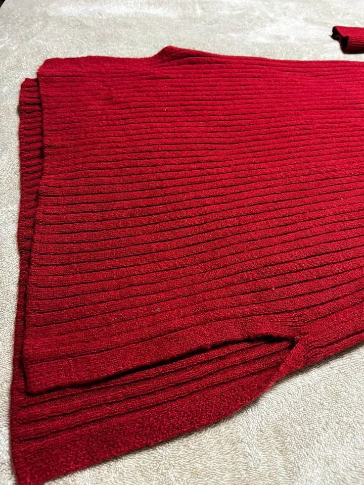 UNIQLO Knit Wool Dress – Long Sleeve & Warm | Size S | Like New - photo 5