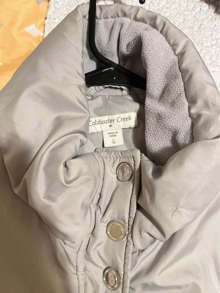 Grey Puffer Vest Women – Lightweight & Warm | Size L | Good Cond - photo 3