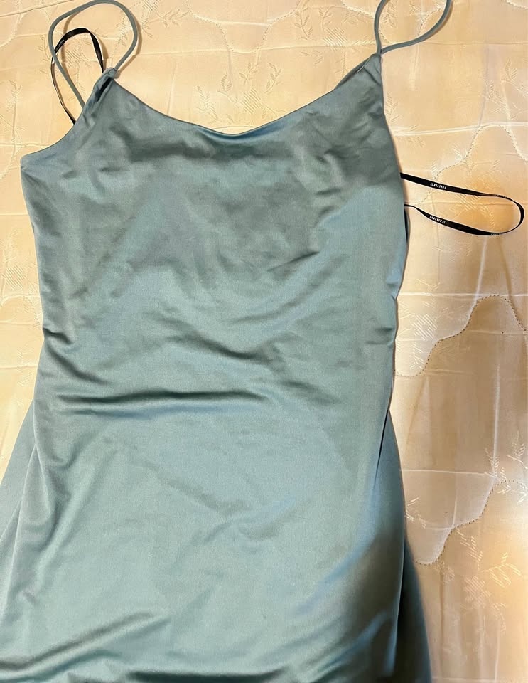 Beautiful Long Forever 21 Satin Dress - Light Blue (Size L)