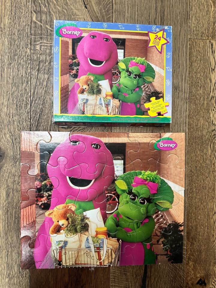 Barney Kids Books & Puzzles Lot - photo 2