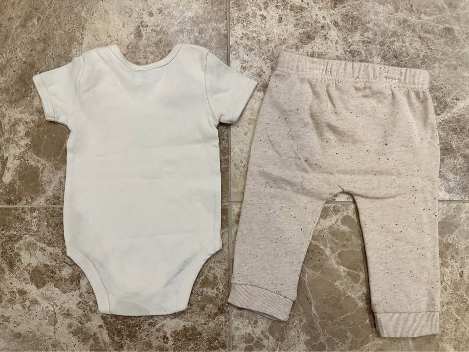 Indigobaby 6-12 Month Baby Outfit - photo 5