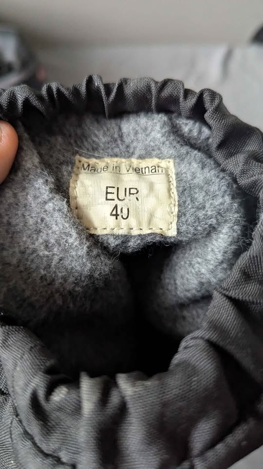 Pajar Boots Women's Size 9 US - photo 2