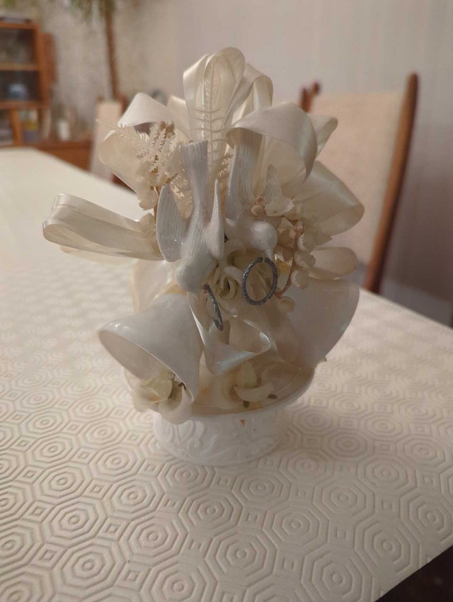 Vintage Wedding Cake Topper