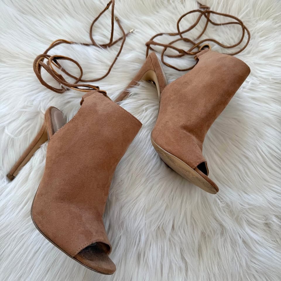 Aldo Suede Peep Toe Pumps 6.5