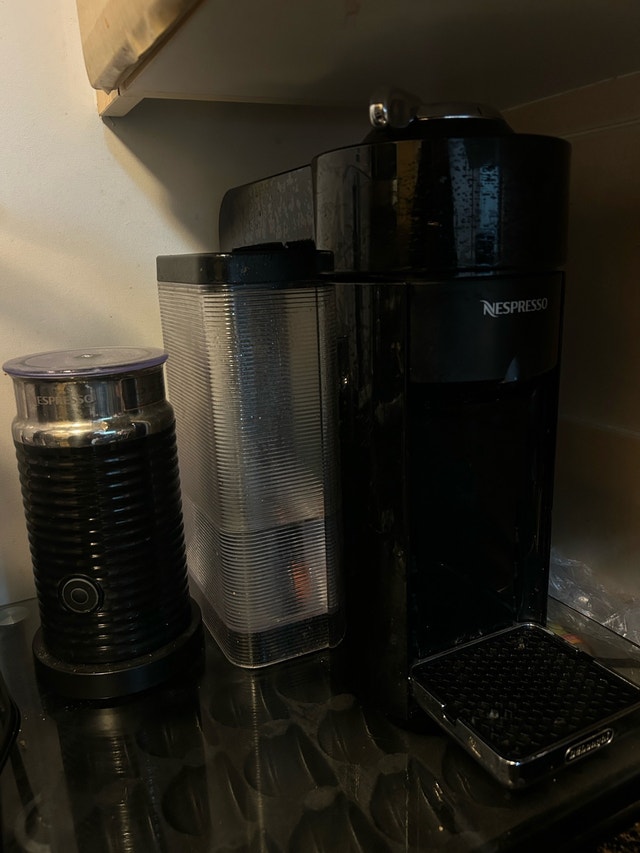 Nespresso Vertuo Coffee Machine with Aeroccino - photo 4