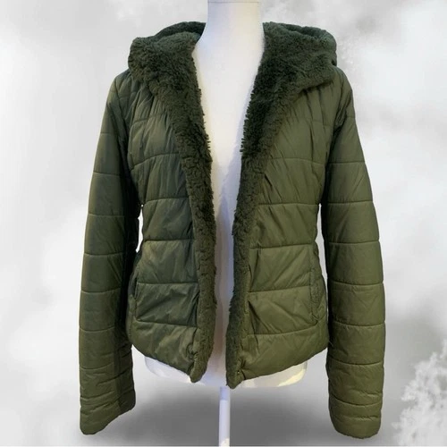 GUESS Dark Olive Green Lightweight Puffer Jacket - Size S - photo 2