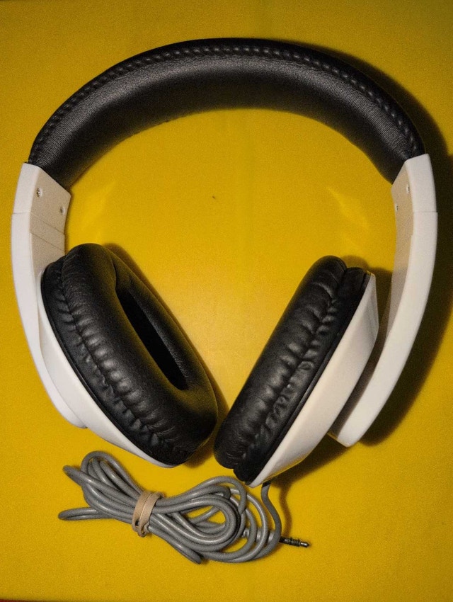 Gaming headset