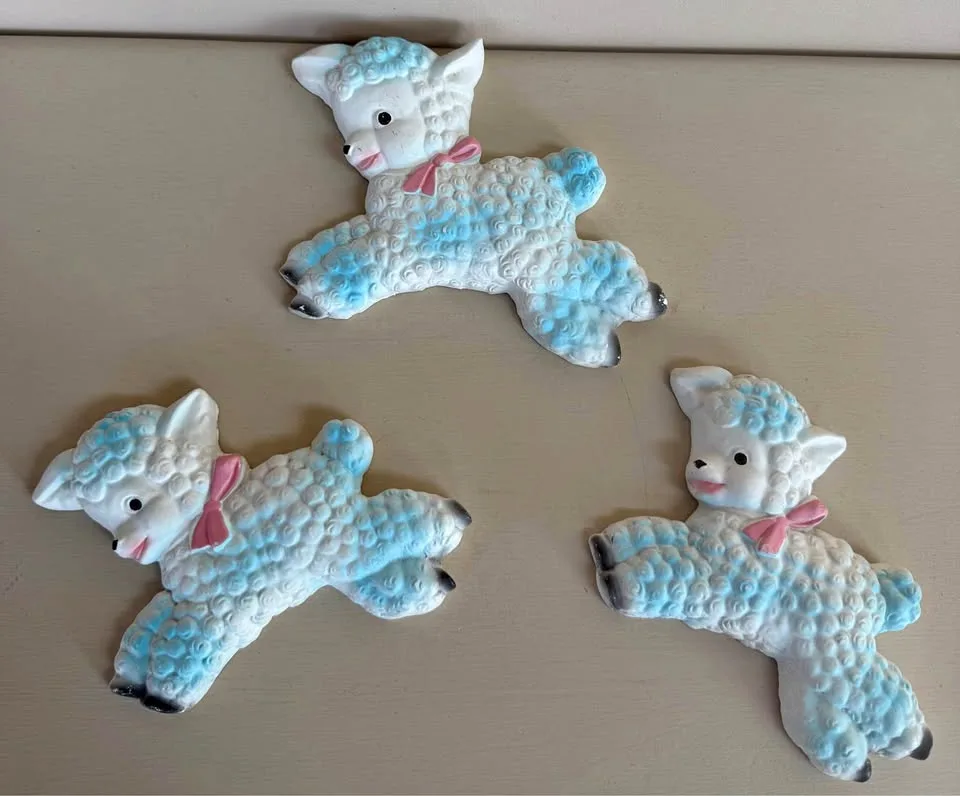 Vintage Favorware Lambs Set of 3 thumbnail