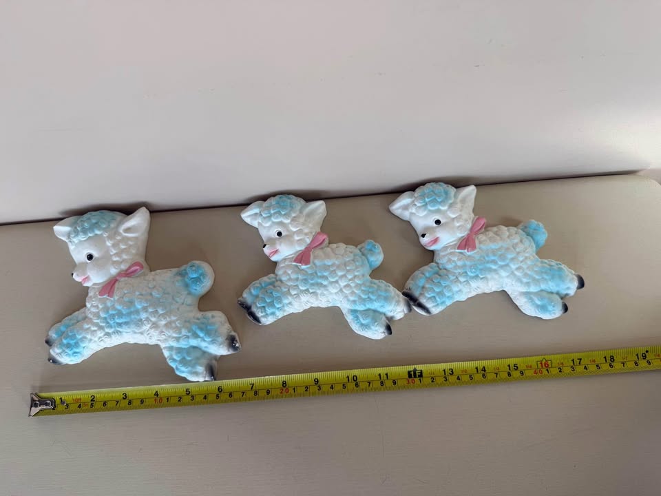 Vintage Favorware Lambs Set of 3 - photo 5