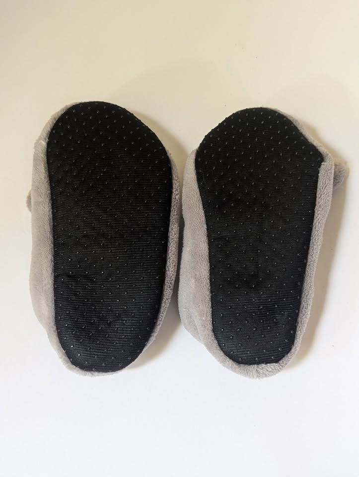 Toddler Soft Plushie Gray Slippers - photo 2