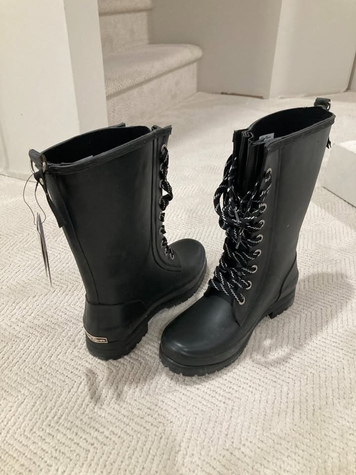 (Size 8) WindRiver Women's Rubber Upper Boots - photo 2