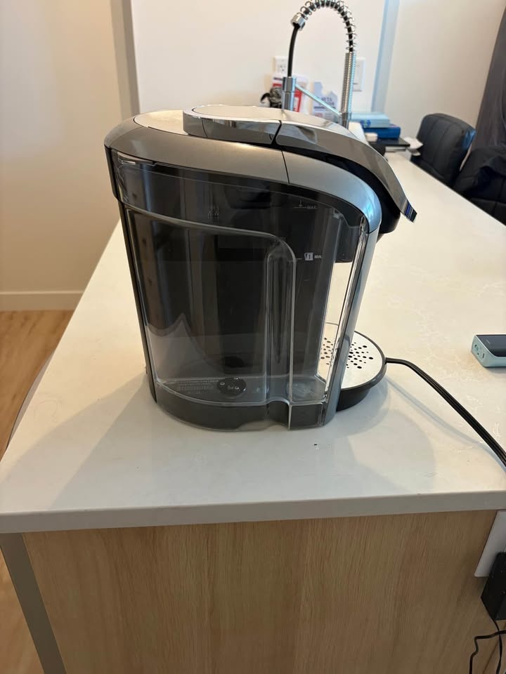 Keurig Elite Single Serve Coffee Maker - photo 2