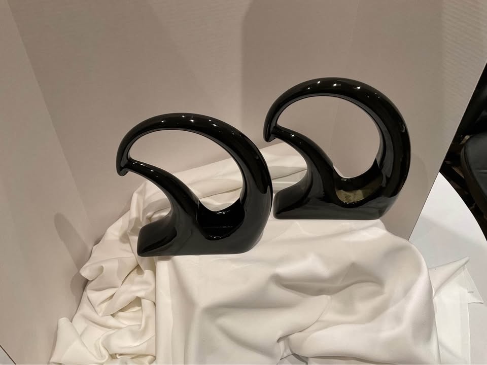 Pair of Vintage Black Abstract Sculptures / Planters 1980s - photo 3