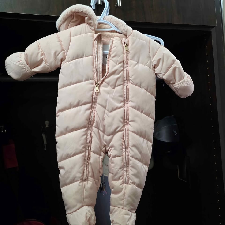 DKNY baby onesie - photo 2