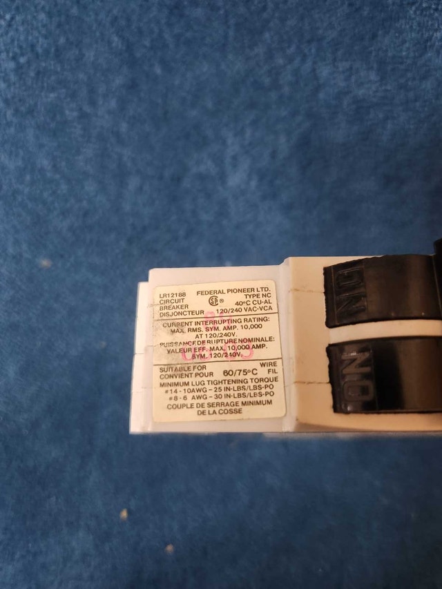 Federal Pioneer 30 Amp Breaker - photo 2