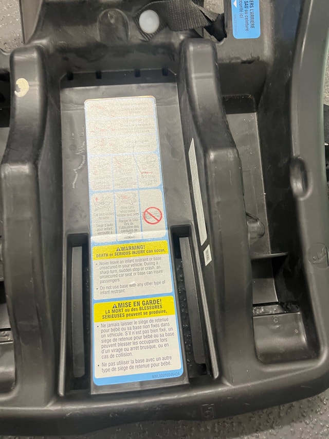 Graco Car Seat Base - photo 2