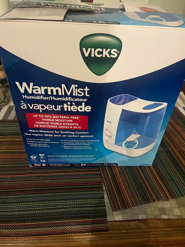 Vicks Warm Mist Humidifier - photo 2