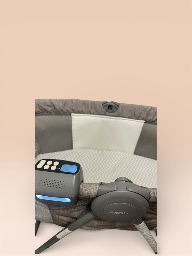 Evenflo Loft Bassinet - photo 2