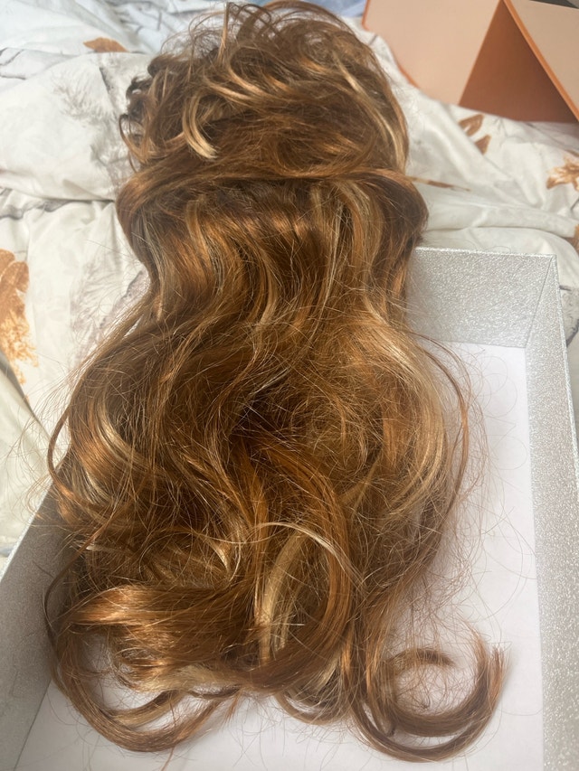 Isee Hair Wig