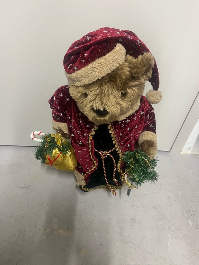 Christmas Animated Bear - photo 4